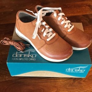 dansko christina